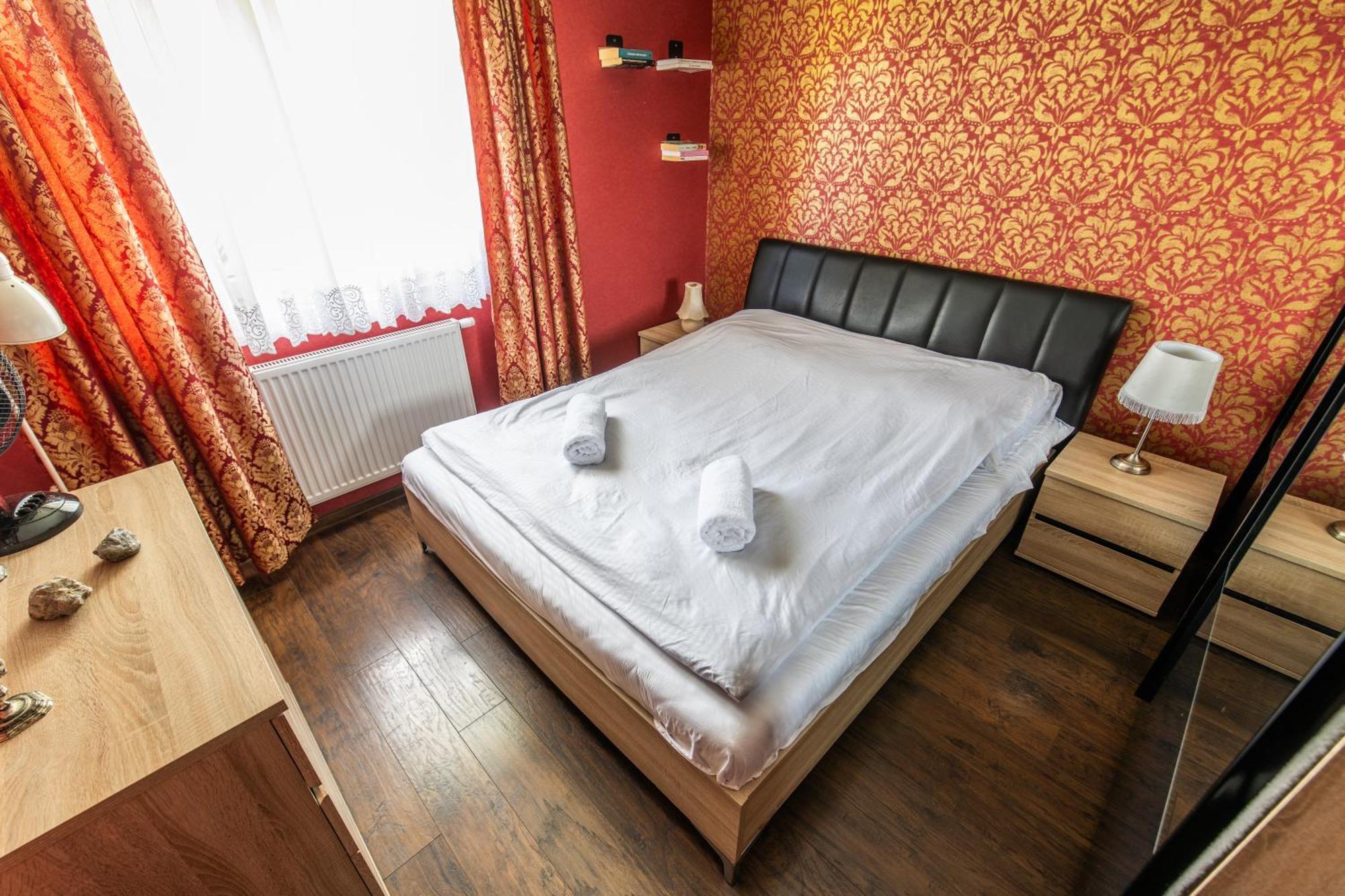 Large Luxury Apartment Wieliczka Exterior foto